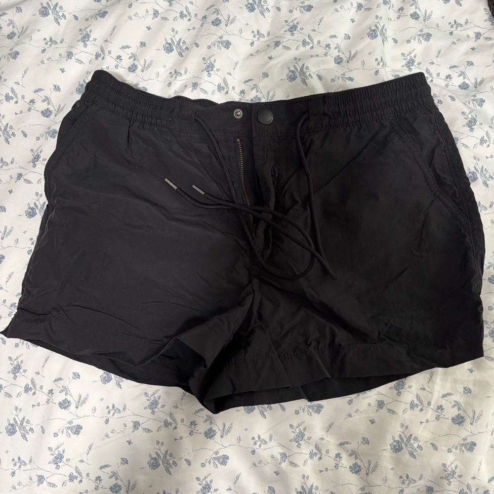 American Eagle Outfitters Black Cargo Shorts Lightweight Elastic Waist